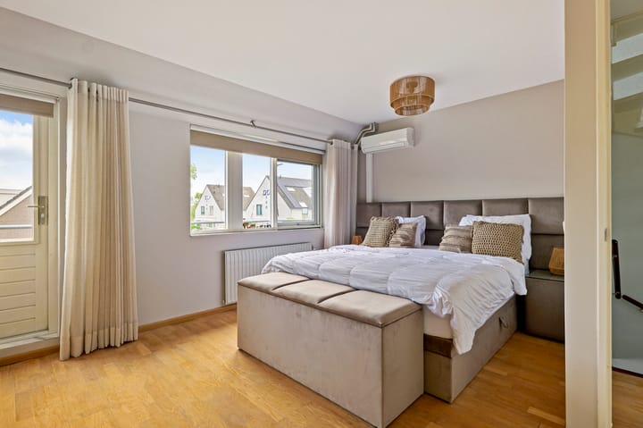 Foto 20 van Waterhoen 1