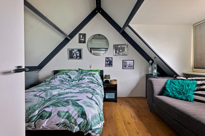 Foto 26 van Waterhoen 1