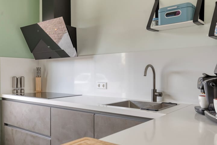 Photo 16 of Meidoornstraat 17