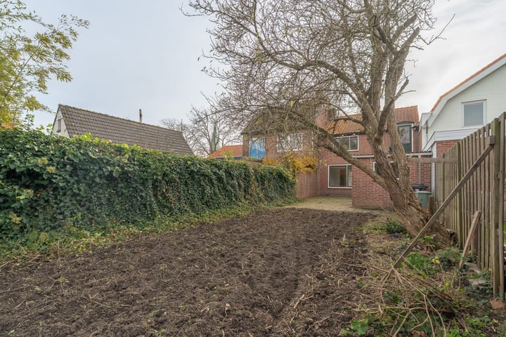 Foto 4 van Hoofdweg 13