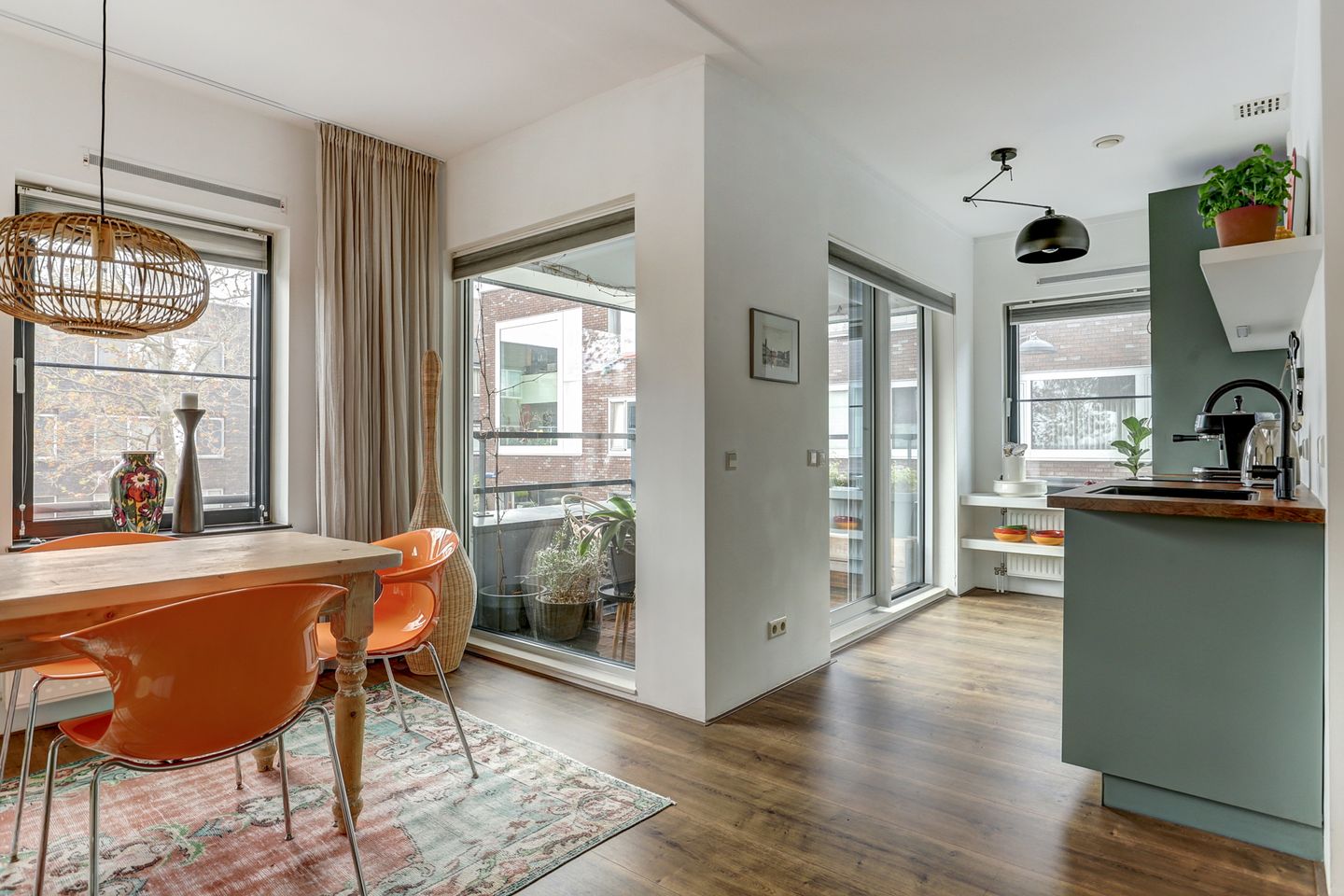 Foto 10 van Barkasstraat 17