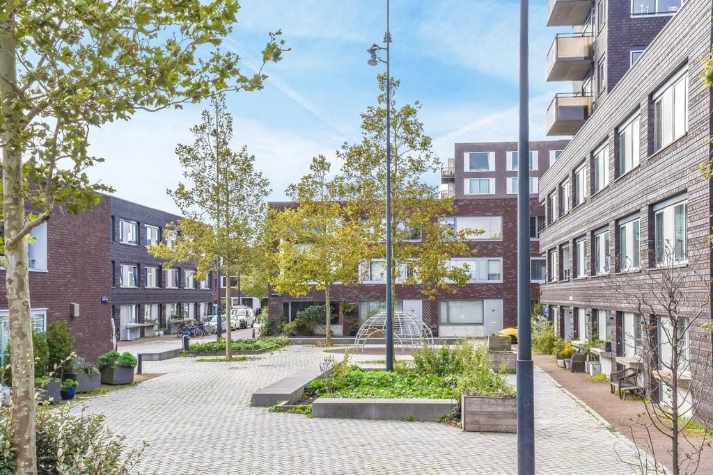 Foto 30 van Barkasstraat 17