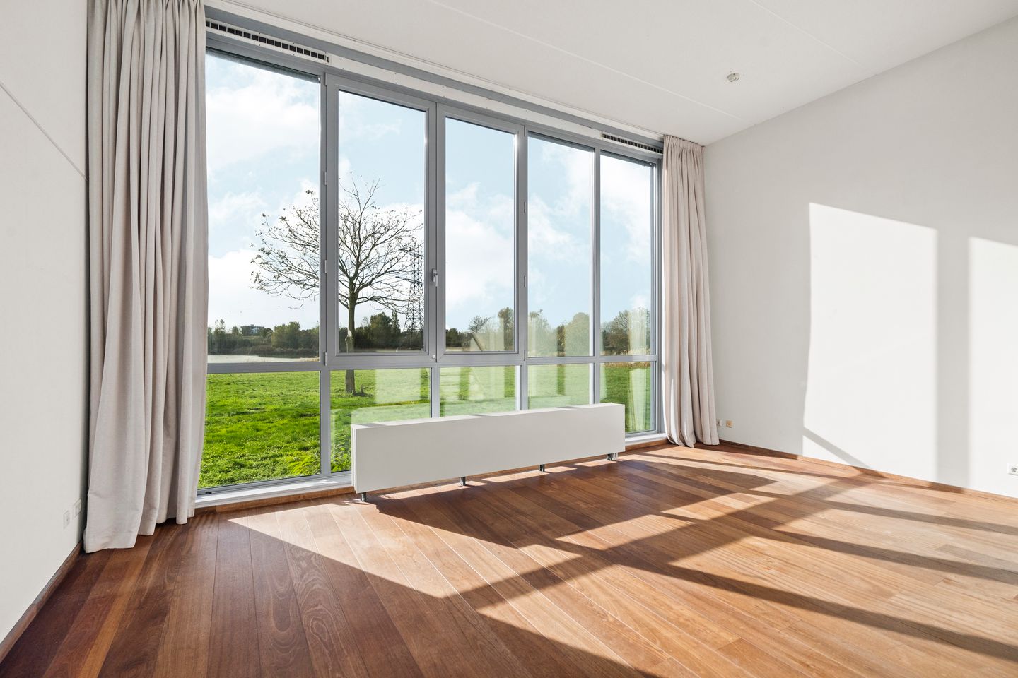 Foto 4 van Oeverzeggestraat 36