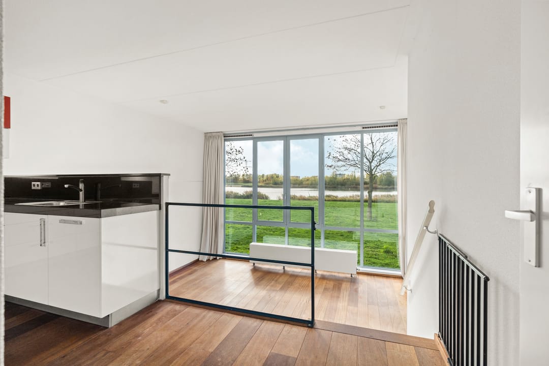 Foto 7 van Oeverzeggestraat 36