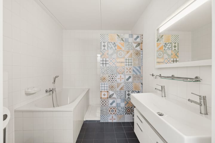 Photo 24 of Oeverzeggestraat 36