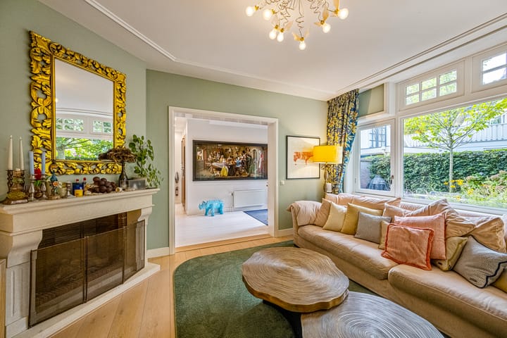 Photo 9 of Naarderstraat 44-A