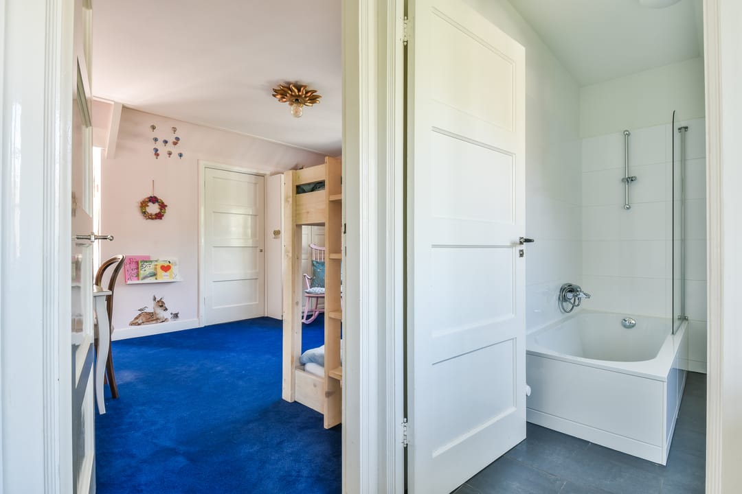 Foto 16 van Naarderstraat 44-A