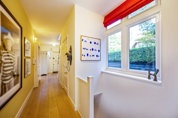 Photo 23 of Naarderstraat 44-A