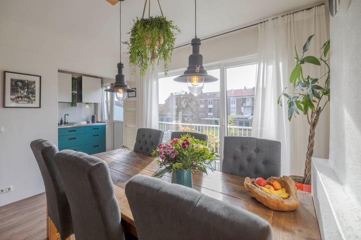 Photo 3 of Veerpolderstraat 84