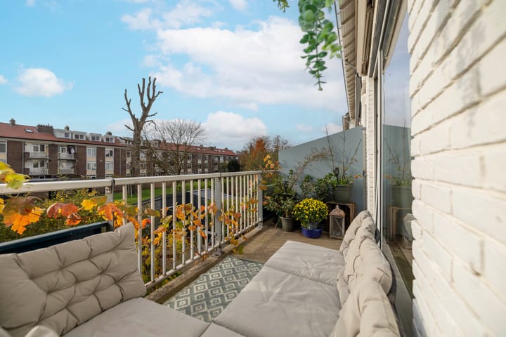 Photo 18 of Veerpolderstraat 84