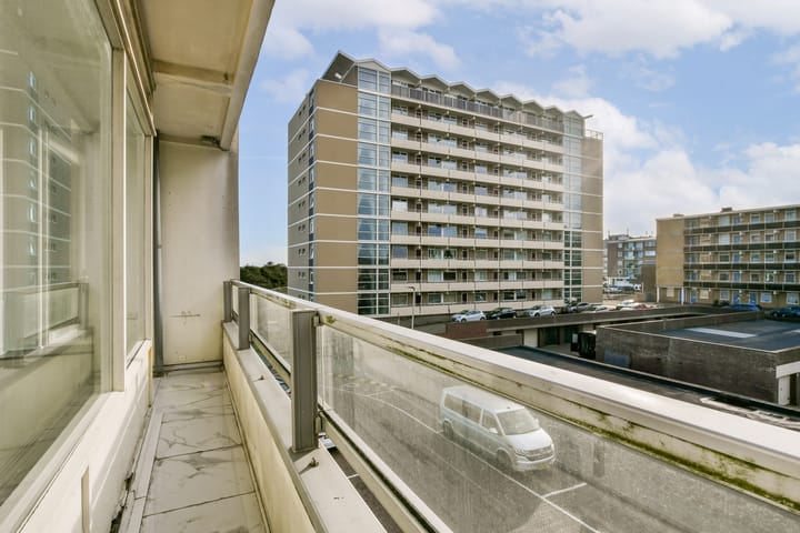 Photo 15 of Burgemeester van Alphenstraat 59-F6