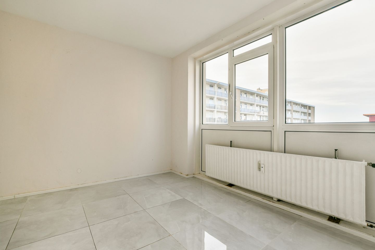 Photo 19 of Burgemeester van Alphenstraat 59-F6