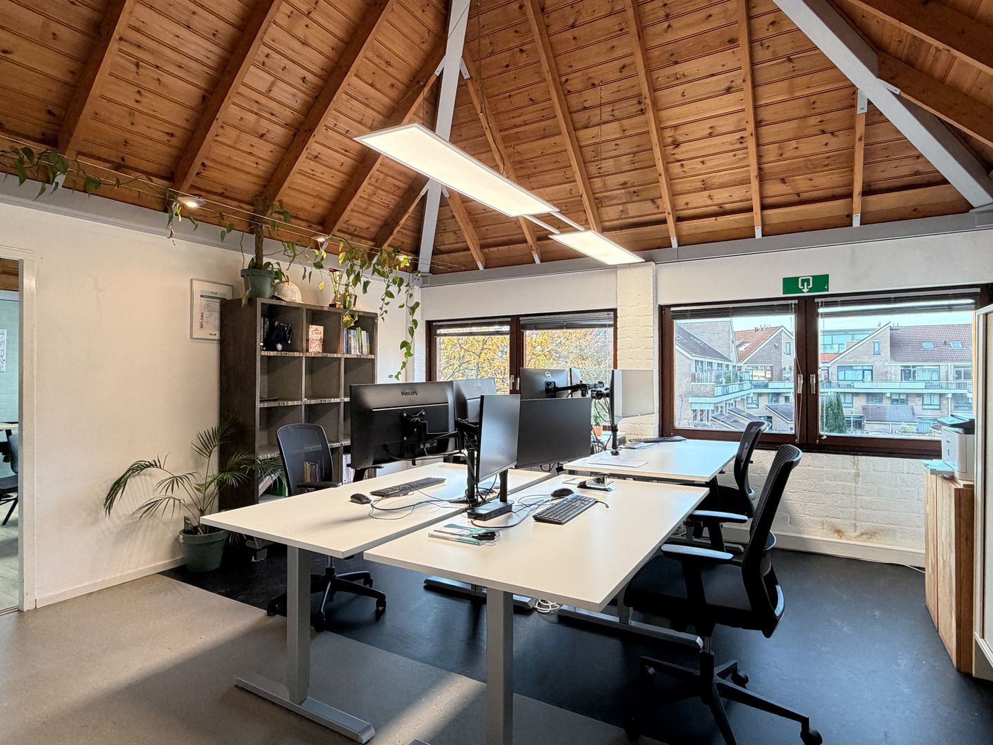 Bekijk foto 5 van Stationsplein 28