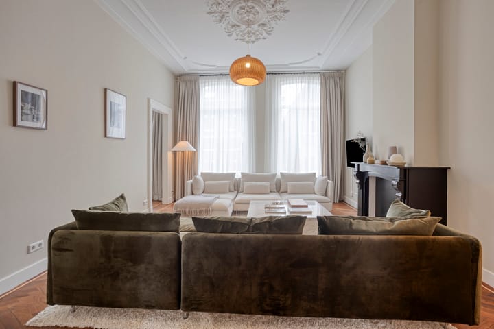 Photo 2 of Emmastraat 43-A