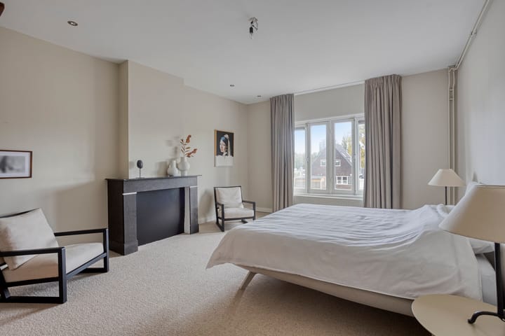 Photo 26 of Emmastraat 43-A