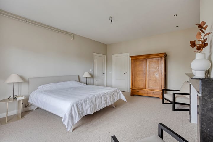 Photo 27 of Emmastraat 43-A