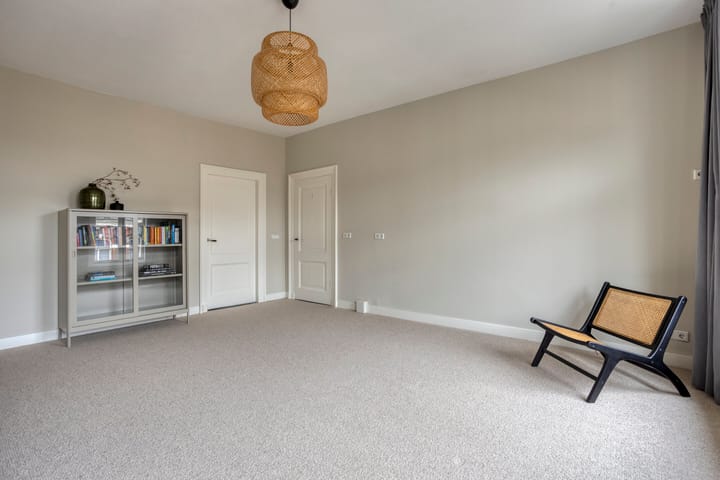 Photo 31 of Emmastraat 43-A