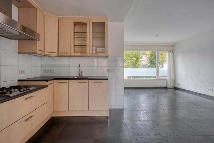 Photo 12 of van den Kerkhoffstraat 15