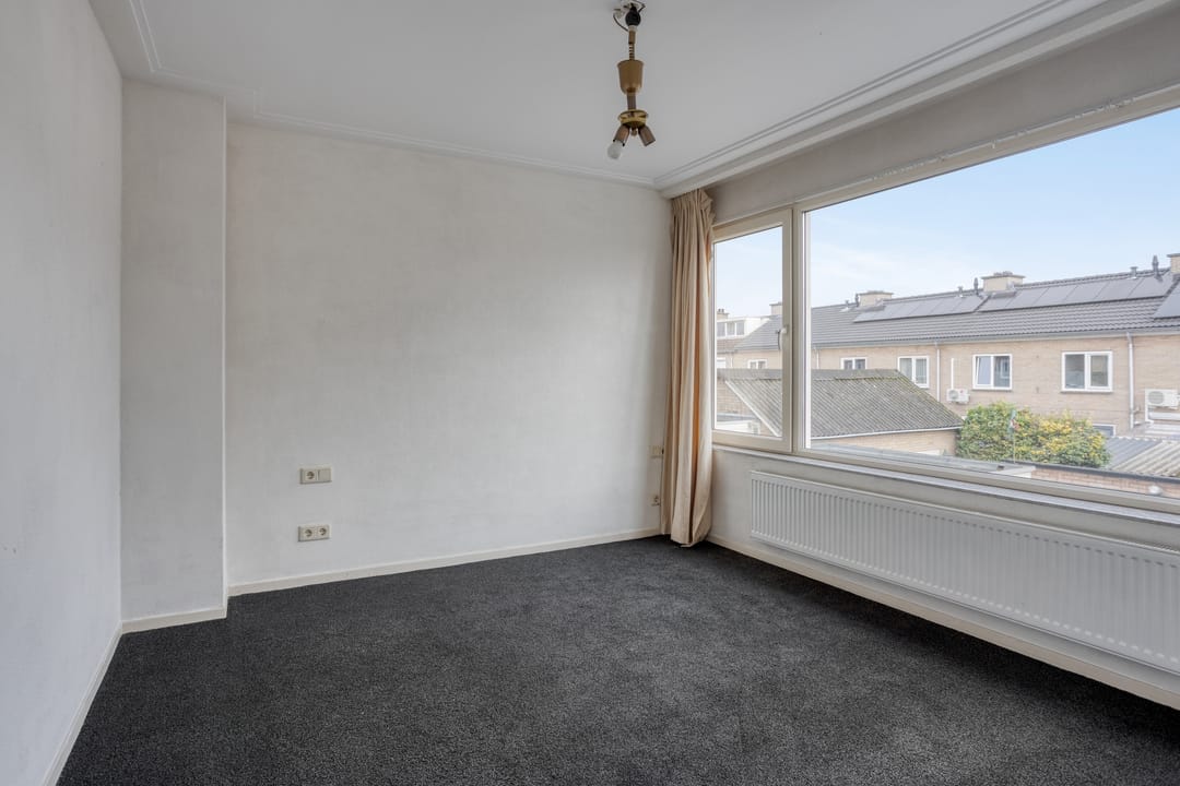 Foto 17 van van den Kerkhoffstraat 15