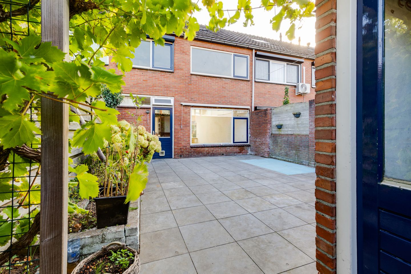 Foto 34 van De Ruijterstraat 5