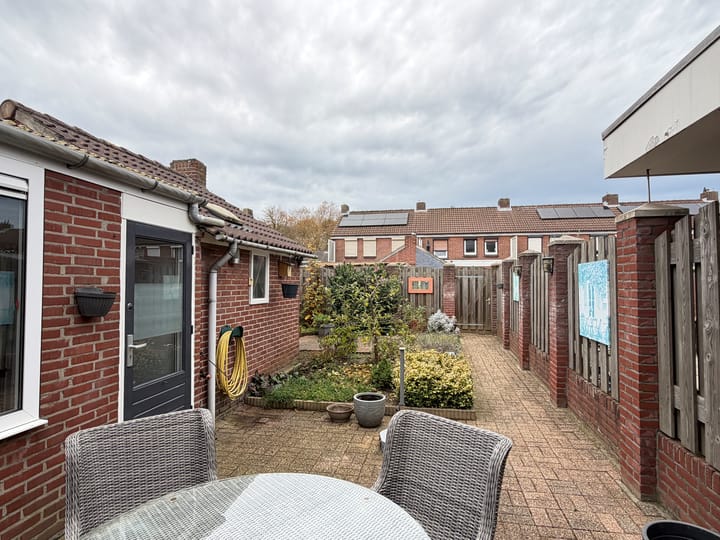 Foto 24 van de Genestetstraat 23