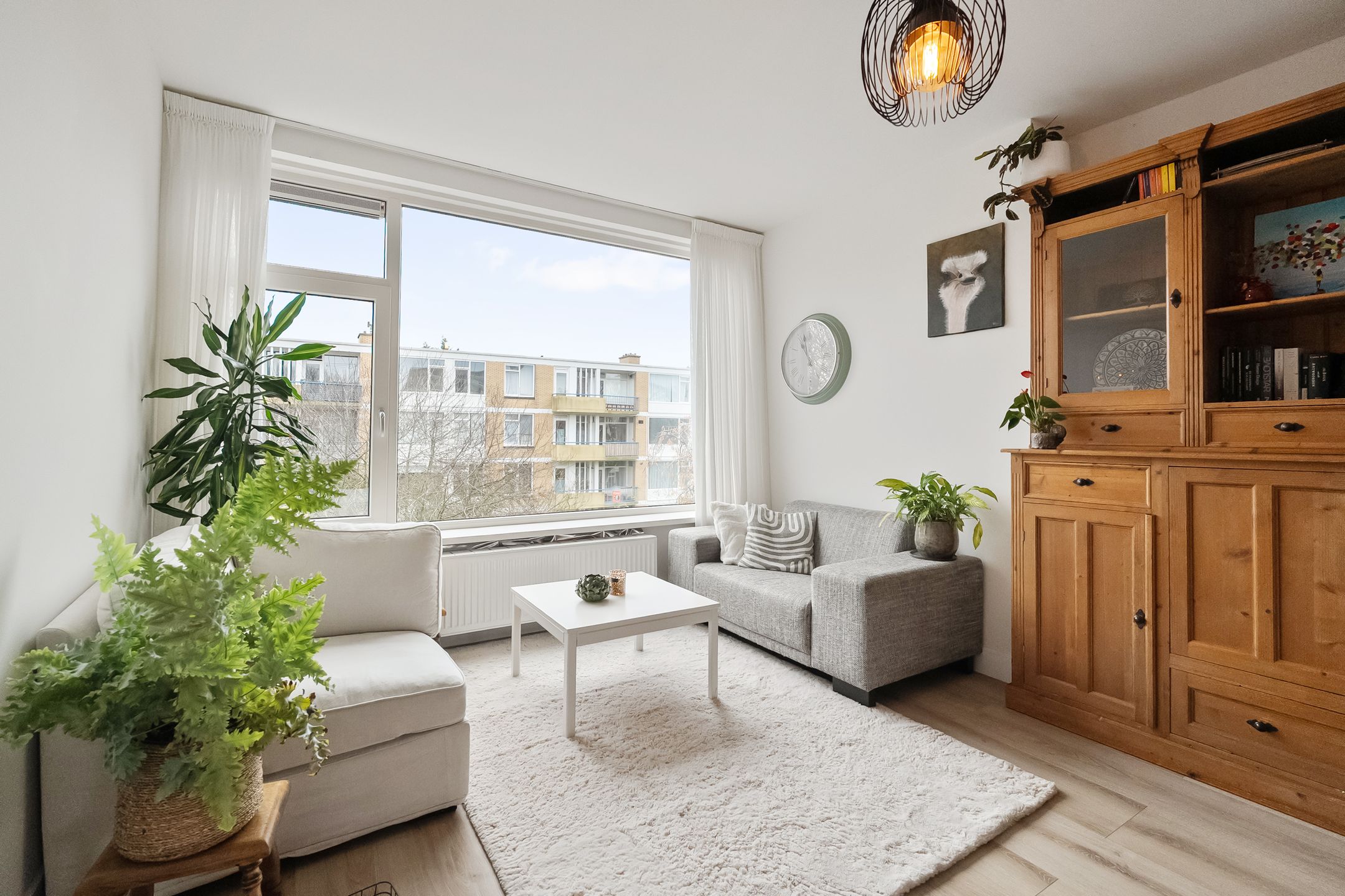 Photo 3 of Van Ostadelaan 140