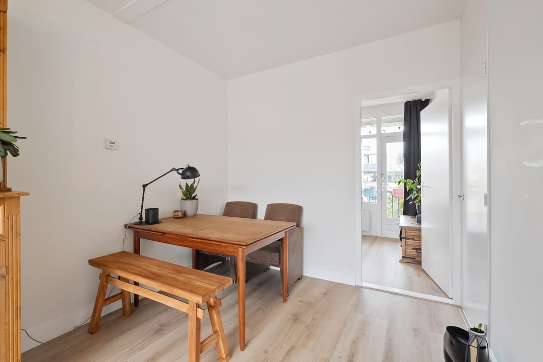 Photo 13 of Van Ostadelaan 140