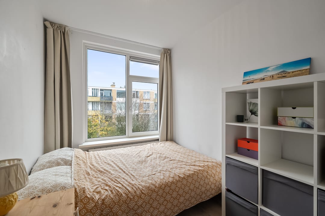 Photo 22 of Van Ostadelaan 140