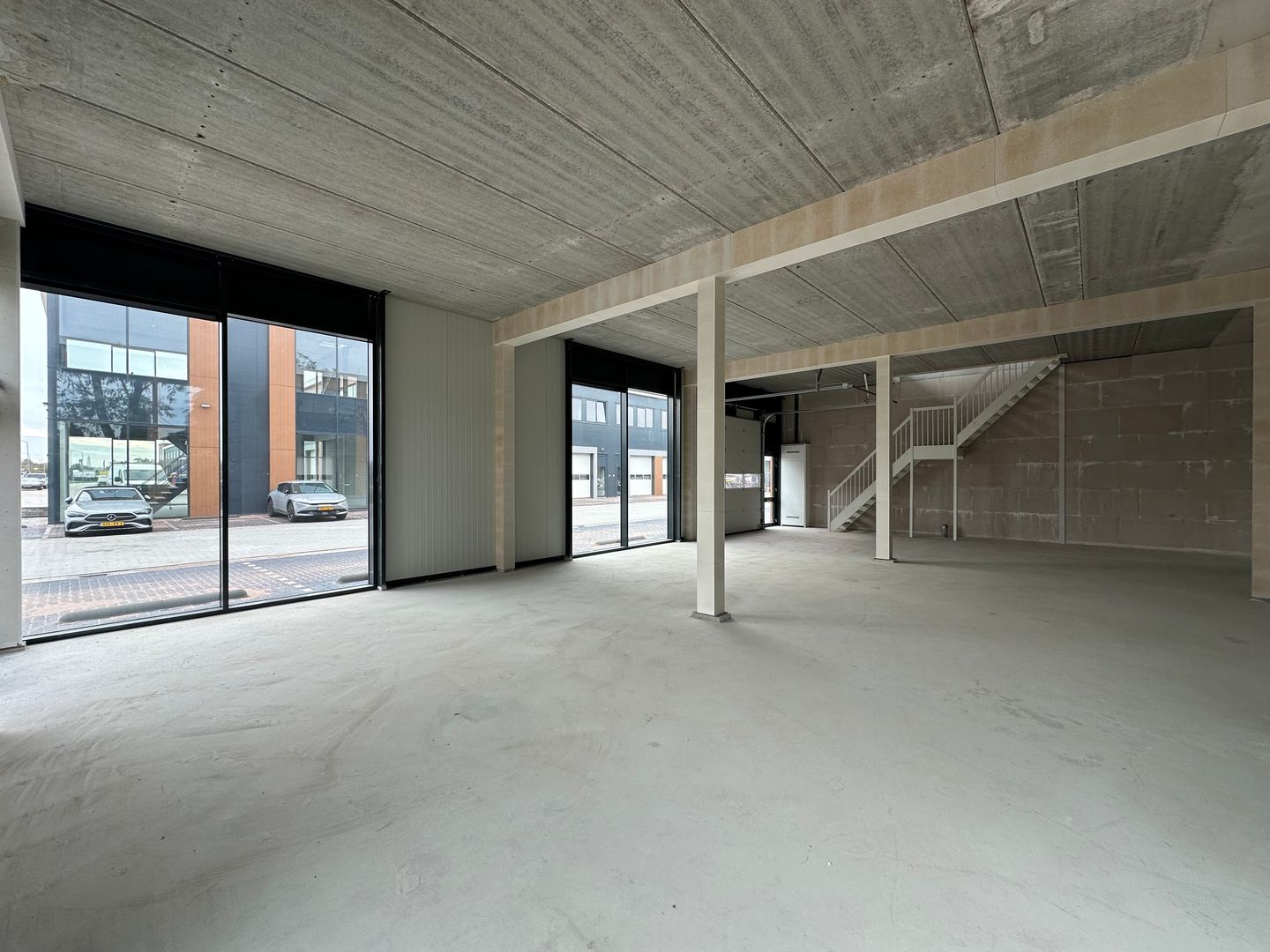 Bekijk foto 3 van Nieuwe Bredase Baan 10-A