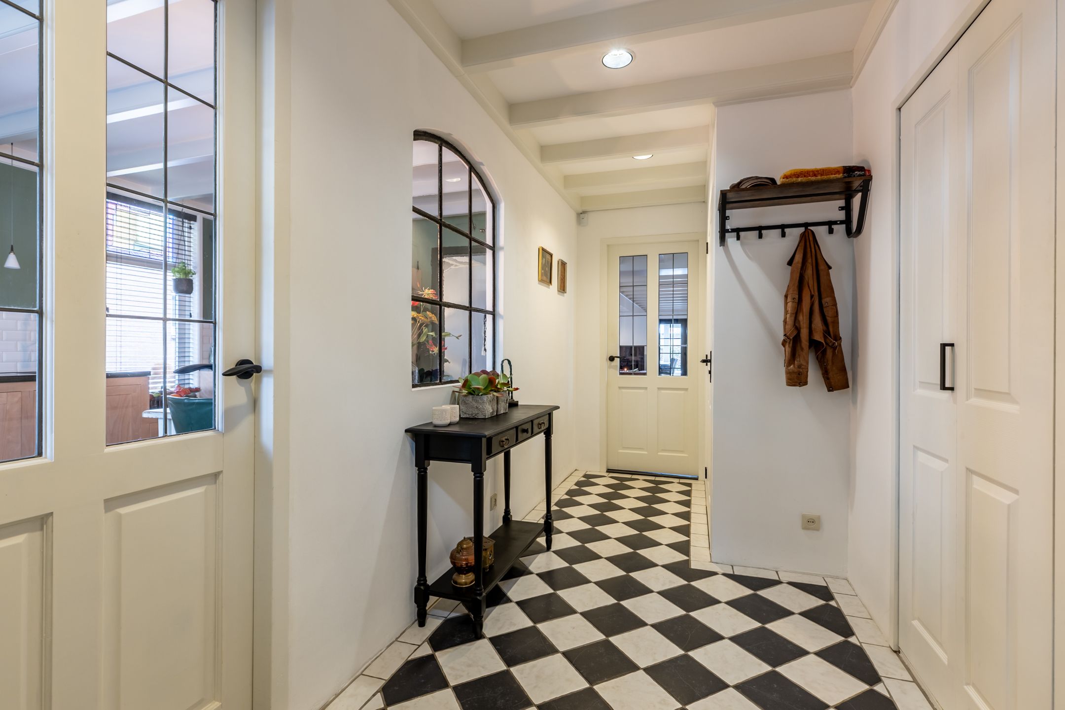 Photo 6 of Kerkplein 10