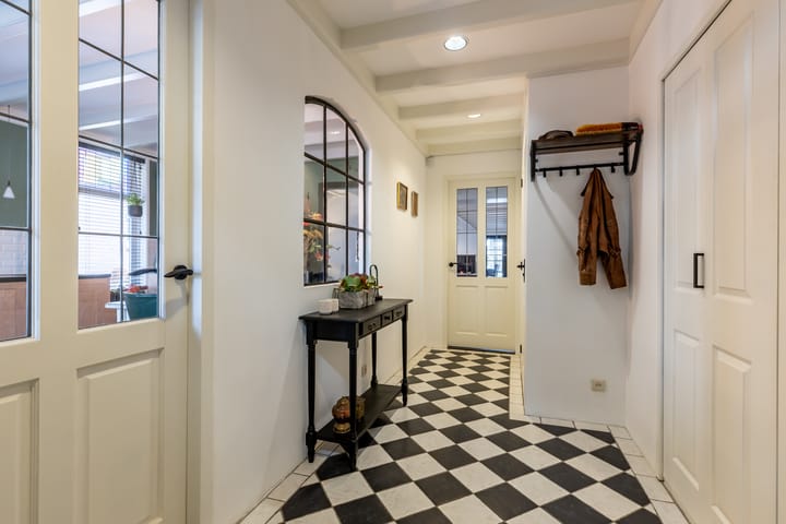 Foto 7 van Kerkplein 10