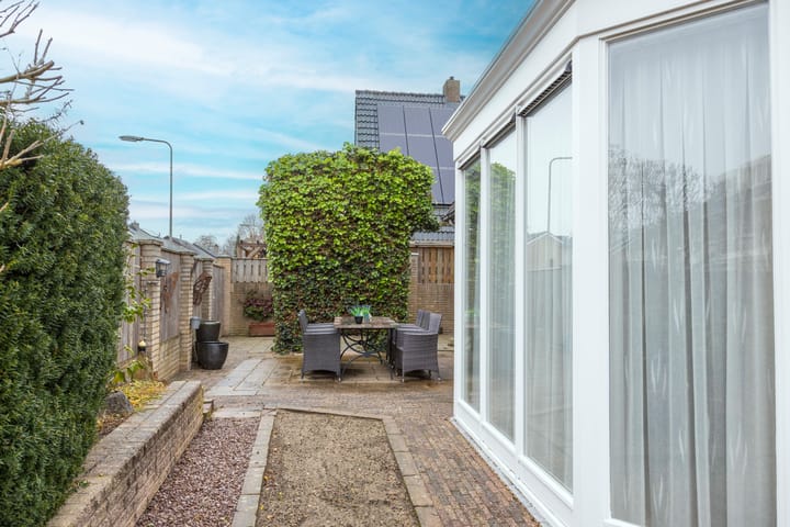 Foto 33 van Adelaar 30