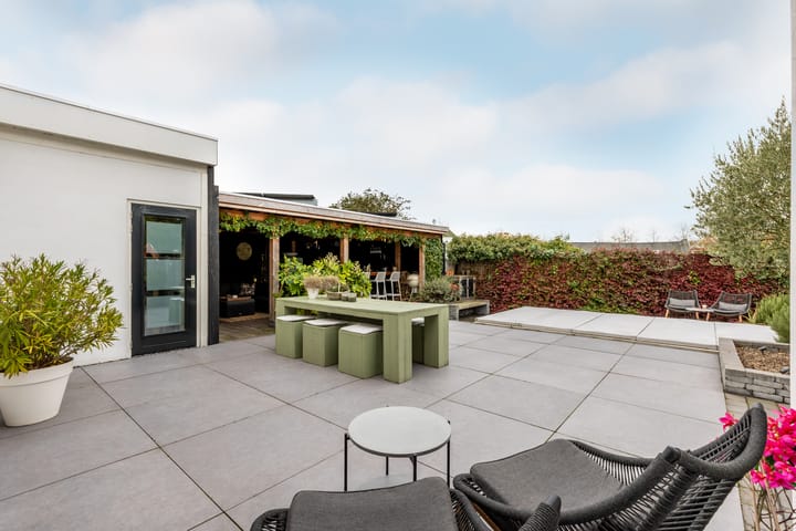 Foto 48 van Kerkplein 10