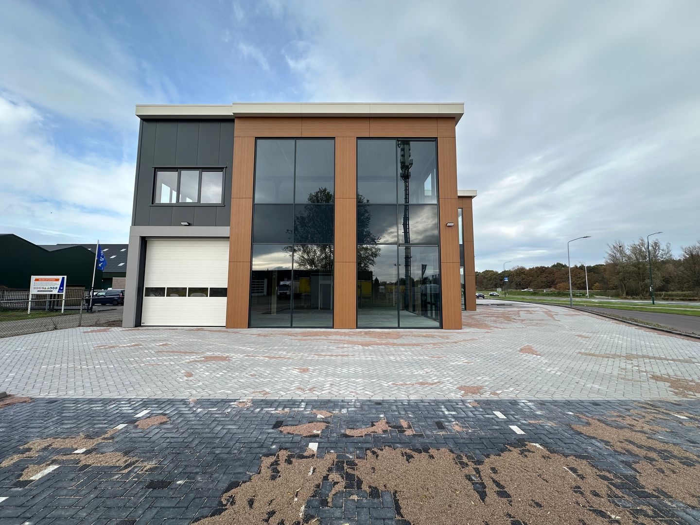 View photo 4 of Nieuwe Bredase Baan 14-P