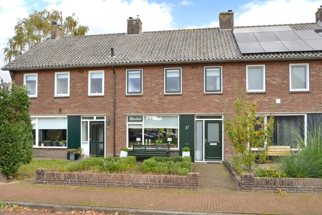 Foto 1 van Radiolaan 37