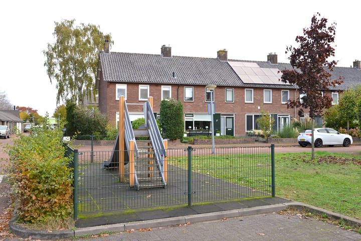 Foto 23 van Radiolaan 37