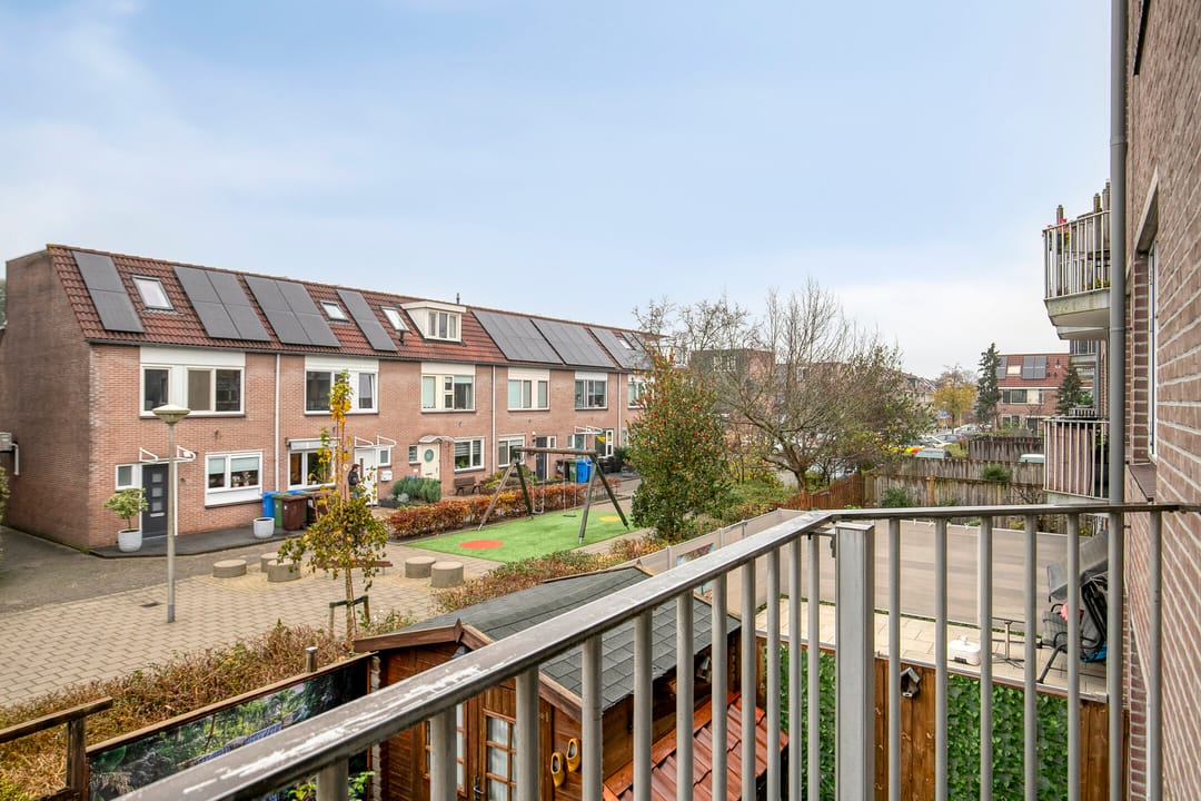 Photo 17 of Wever 40