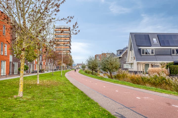 Foto 32 van Barcelonahaven 43