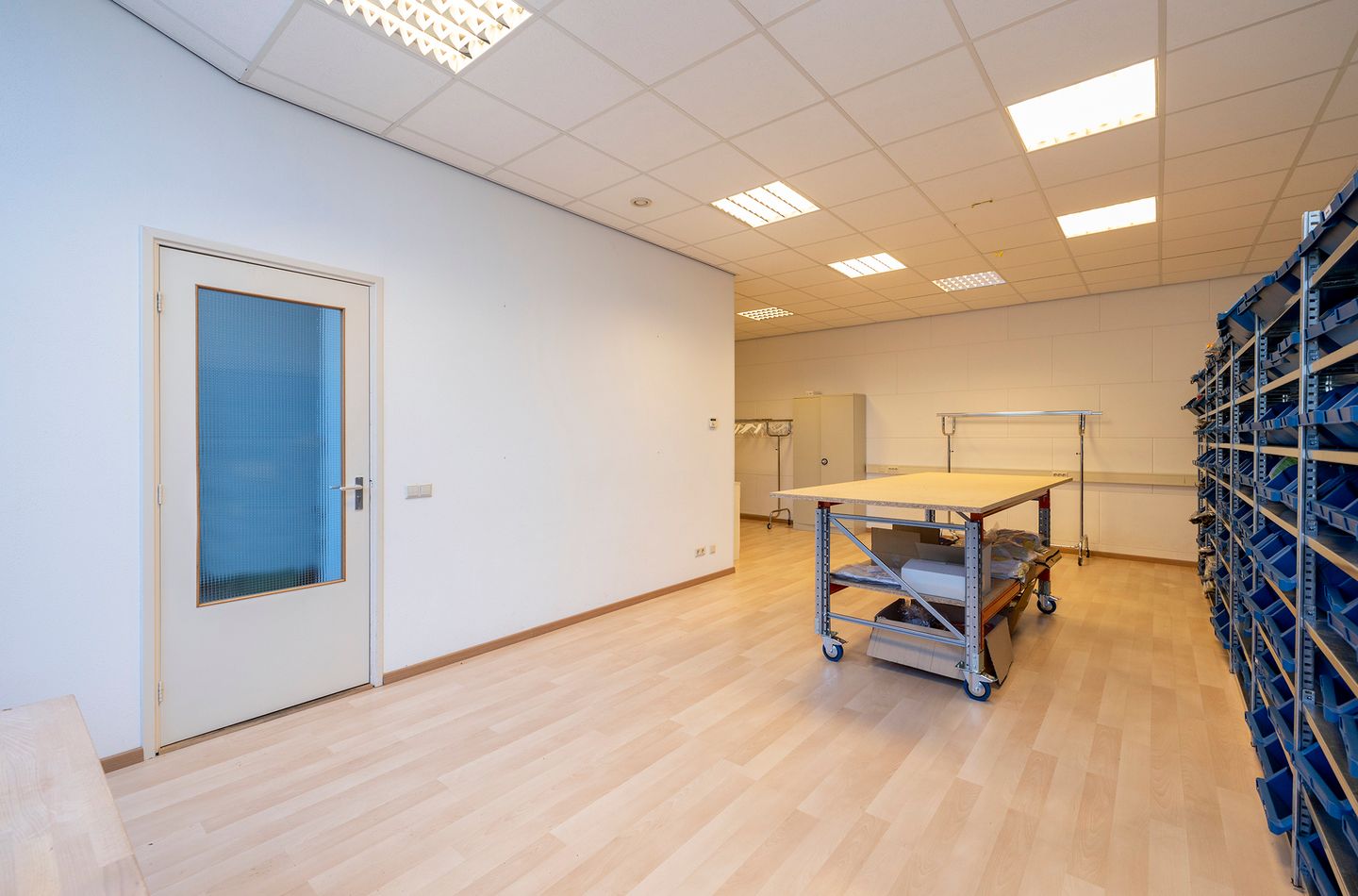 Bekijk foto 4 van Walserij 13-F