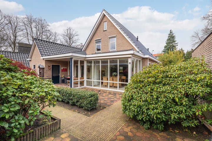 Photo 3 of Hogewal 10