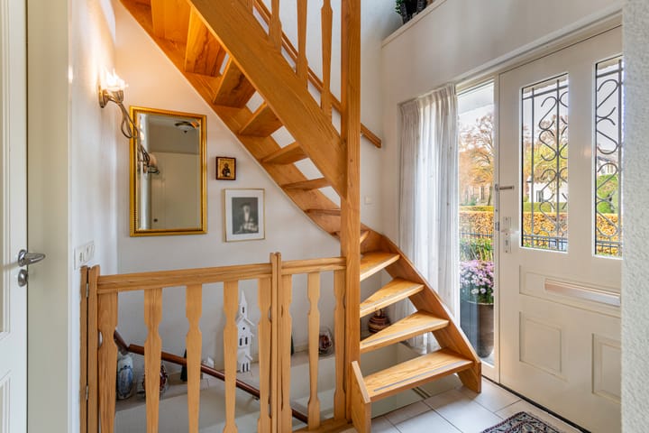 Photo 5 of Hogewal 10