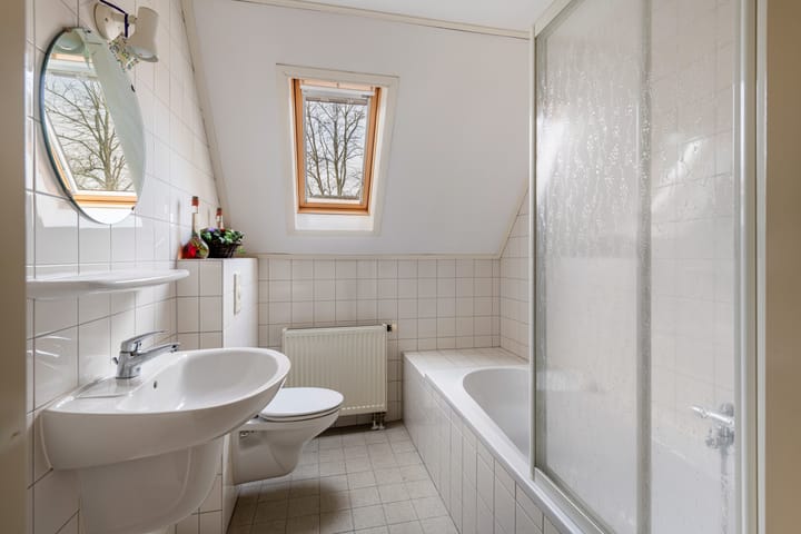 Photo 32 of Hogewal 10