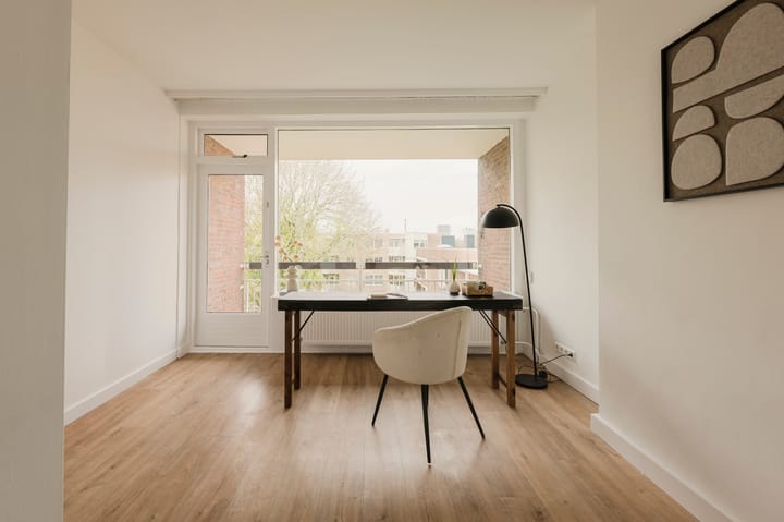 Photo 11 of Van Heenvlietlaan 390-4