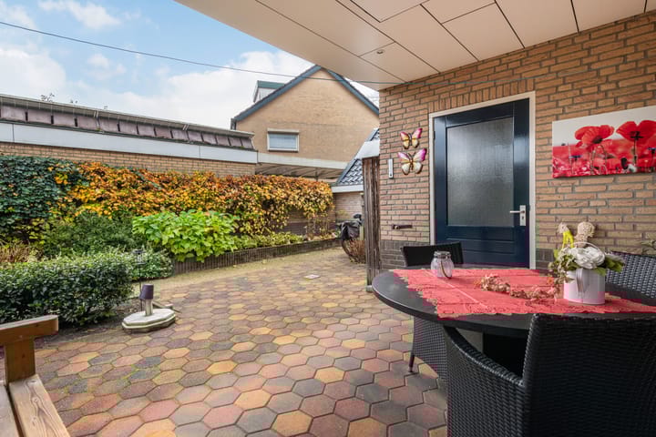 Photo 46 of Hogewal 10