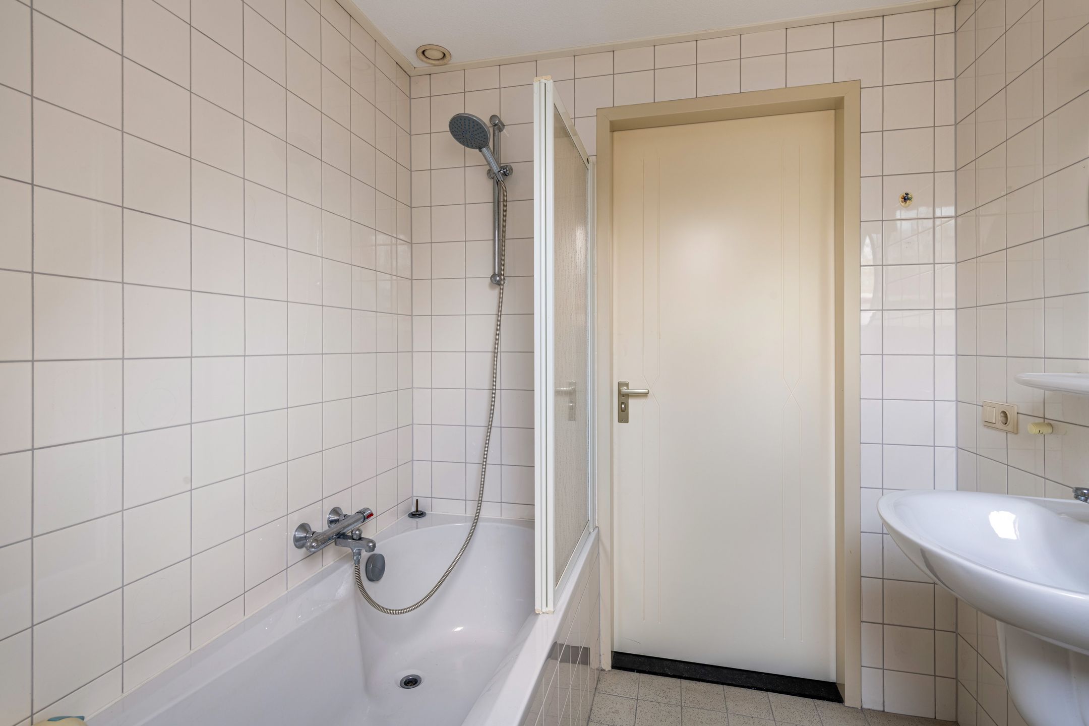 Photo 33 of Hogewal 10