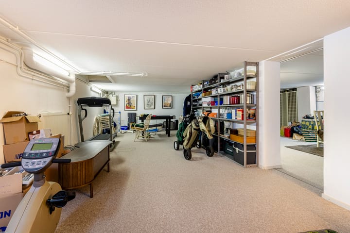 Photo 41 of Hogewal 10