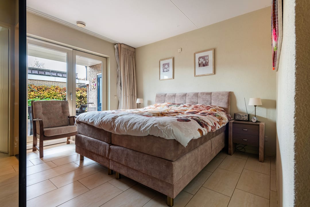 Photo 16 of Hogewal 10