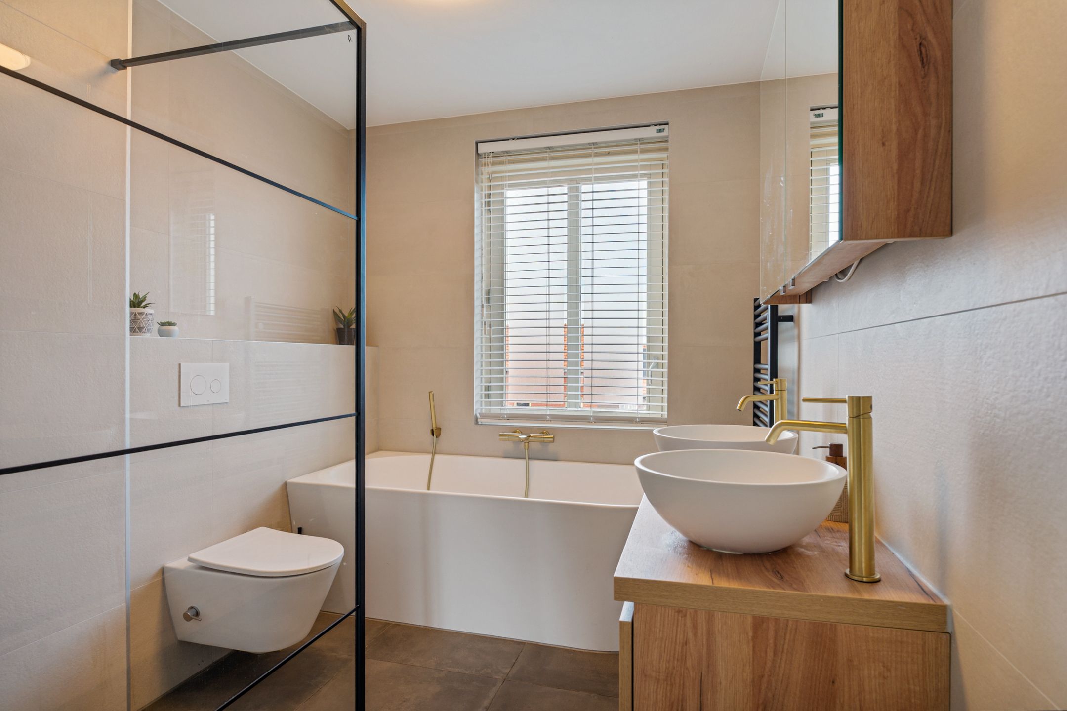 Foto 45 van Nootdorpse Landingslaan 246