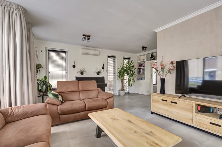 Photo 2 of Kuiperijstraat 9