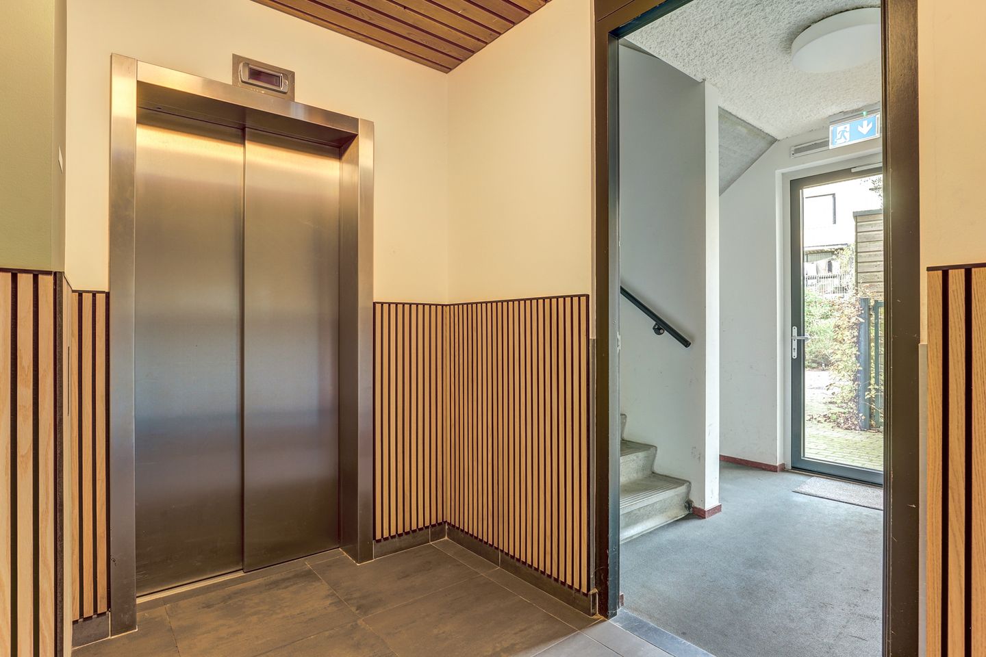 Foto 5 van Barkasstraat 17